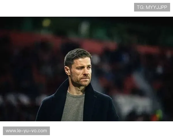 阿隆索率队再夺冠军，多冠王传奇再添辉煌一笔