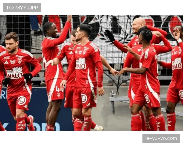 雷恩进攻数据亮眼，球队火力全开势不可挡