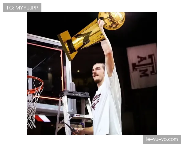 勒夫战术体系近期表现稳健，攻防转换效率持续提升